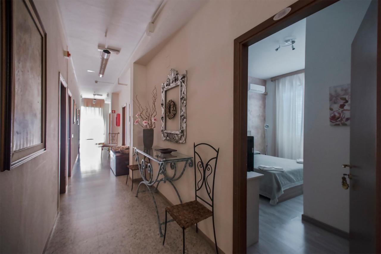 Hotel Sabatino フォッローニカ エクステリア 写真