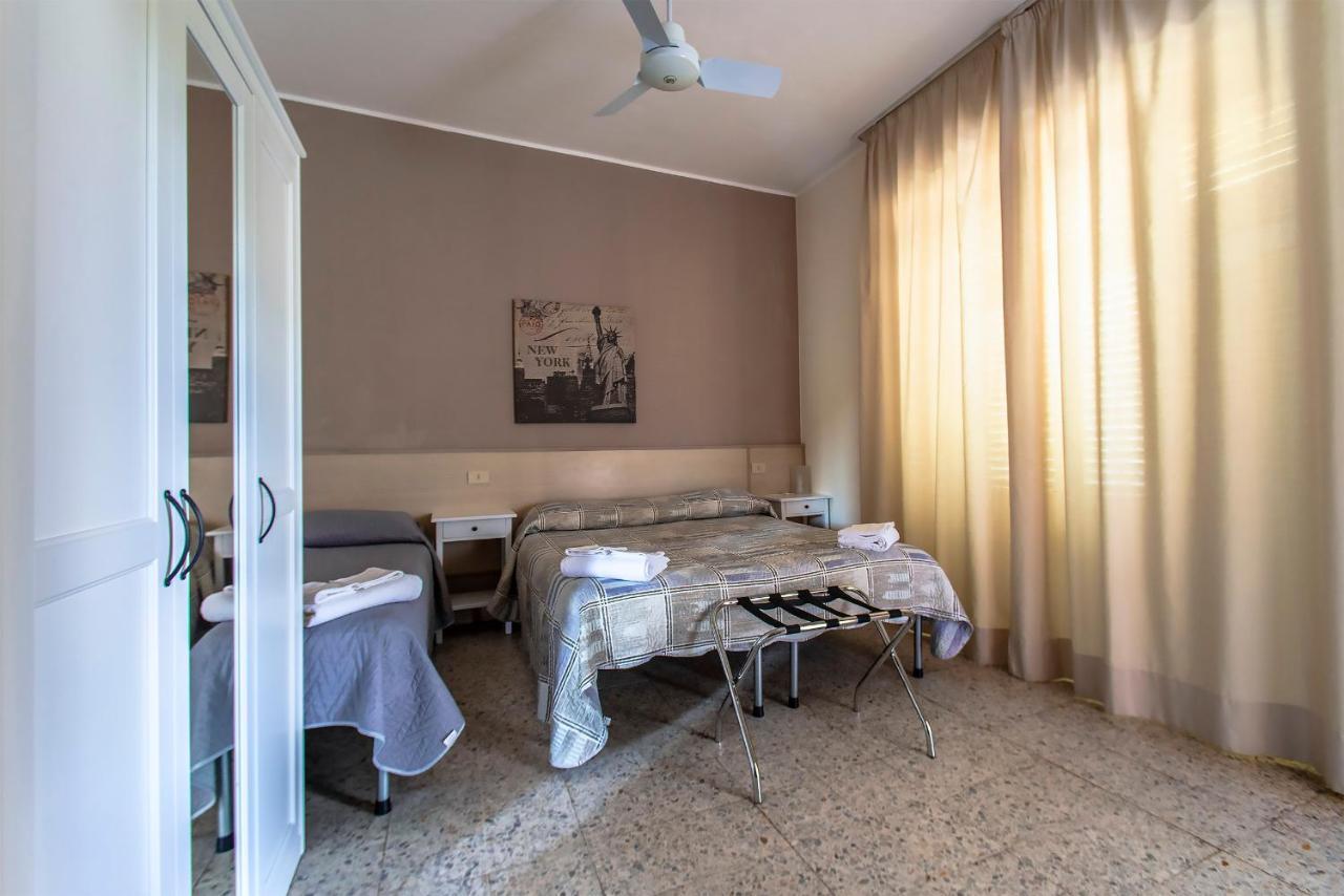 Hotel Sabatino フォッローニカ エクステリア 写真
